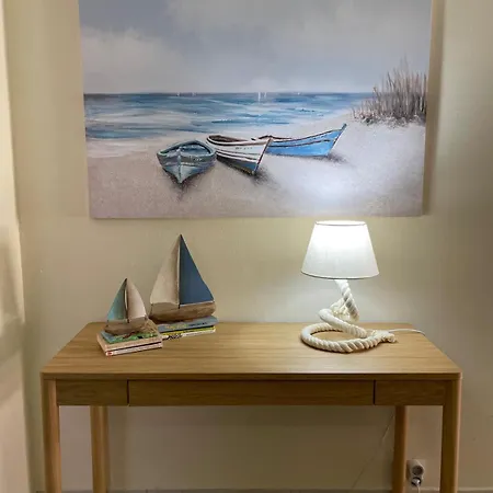 Appartement T2 With Pool, 300m From The