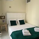 Apartment T2 With Pool, 300m From The Portimao