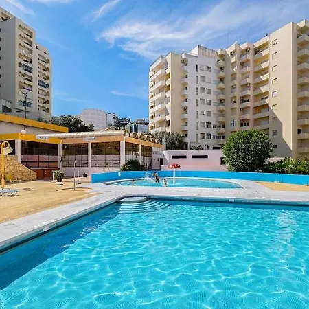 T2 With Pool, 300m From The Apartment *