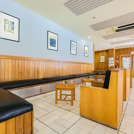 Appartement T2 With Pool, 300m From The Portimão