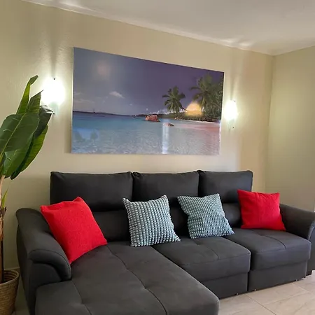 Apartment T2 With Pool, 300m From The Portimao