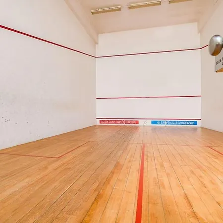 아파트 T2 With Pool, 300m From The 포티마오