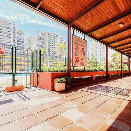 T2 With Pool, 300m From The * 포티마오